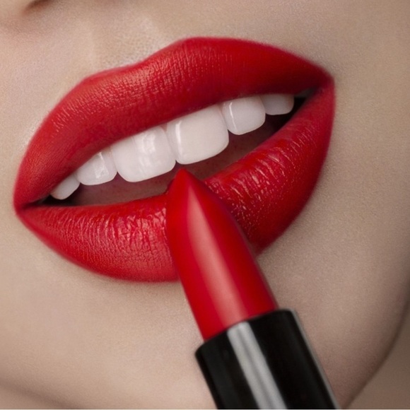 Artist Couture Silk Cream Lipstick in Caliente BNIB - Picture 1 of 3